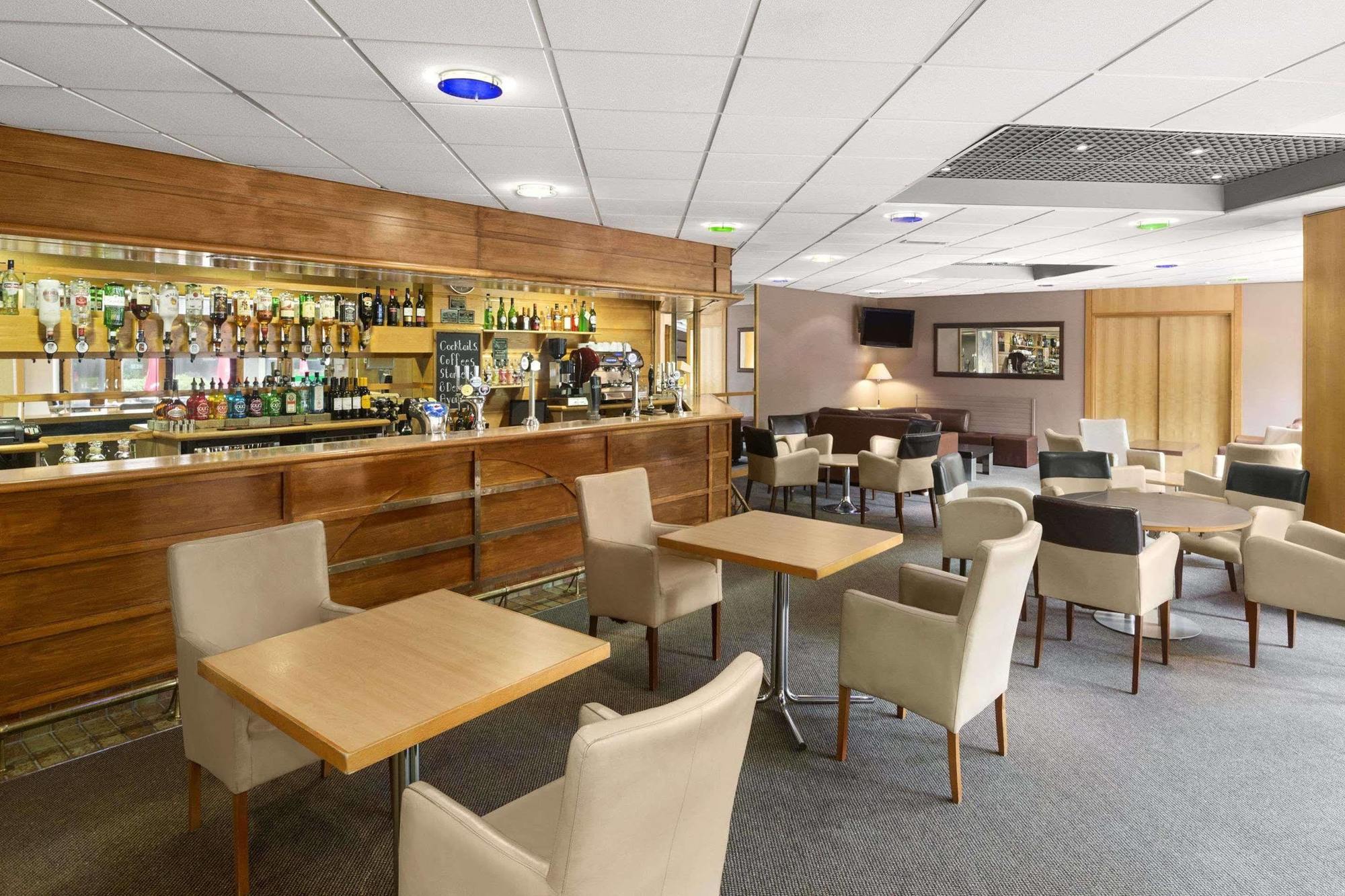 Hotel Ramada Telford Ironbridge Exteriér fotografie